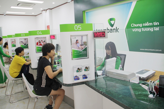 Bản tin HOT tuần: Làn sóng tẩy chay khiến Vietcombank lỗ gần 4.000 tỷ đồng