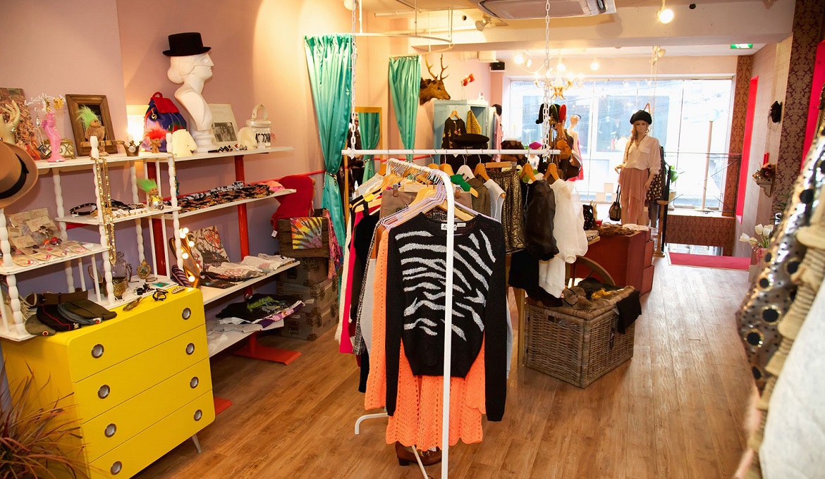 Làm thế nào để quản lý cửa hàng kinh doanh quần áo hiệu quả?