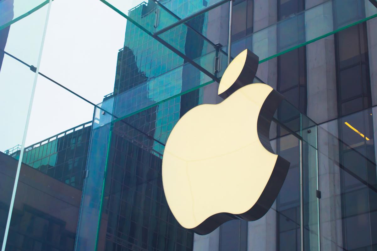 Bản tin hot tuần: Apple mất vị trí “Công ty có giá trị nhất thế giới”